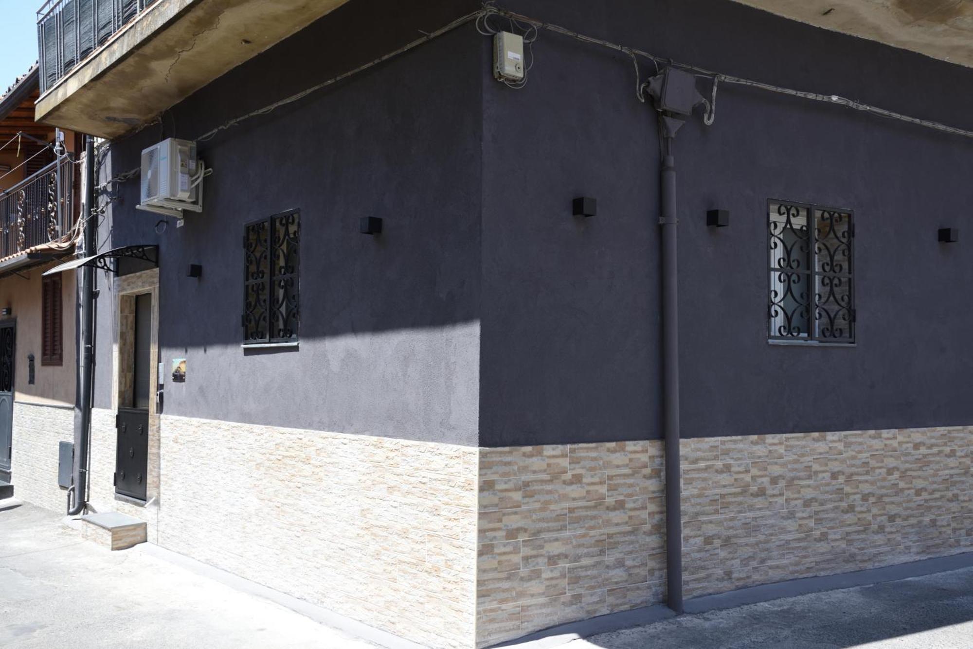 Family House Apartamento Catânia Exterior foto